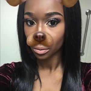 Meet your Posher, Kenisha